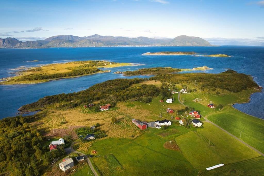 Koselig Bolig I Lofoten / Vesteralen Stronstad i Vesteralen Екстериор снимка
